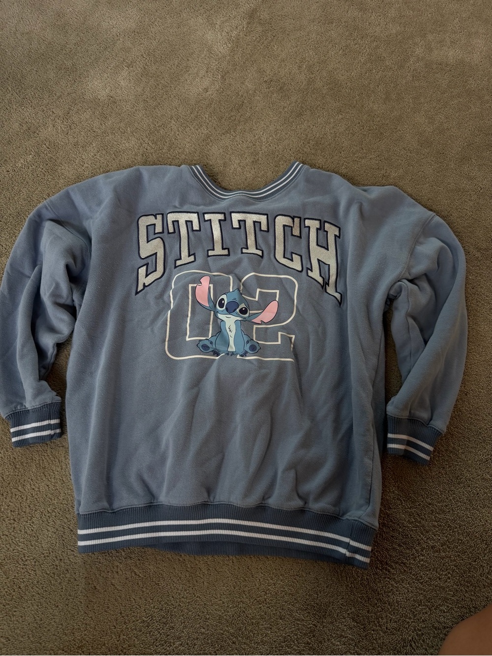 Disney Stitch 02 Blue Crewneck Sweatshirt | Size M 💙